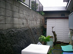 横浜市神奈川区：壁の補強工事施工前